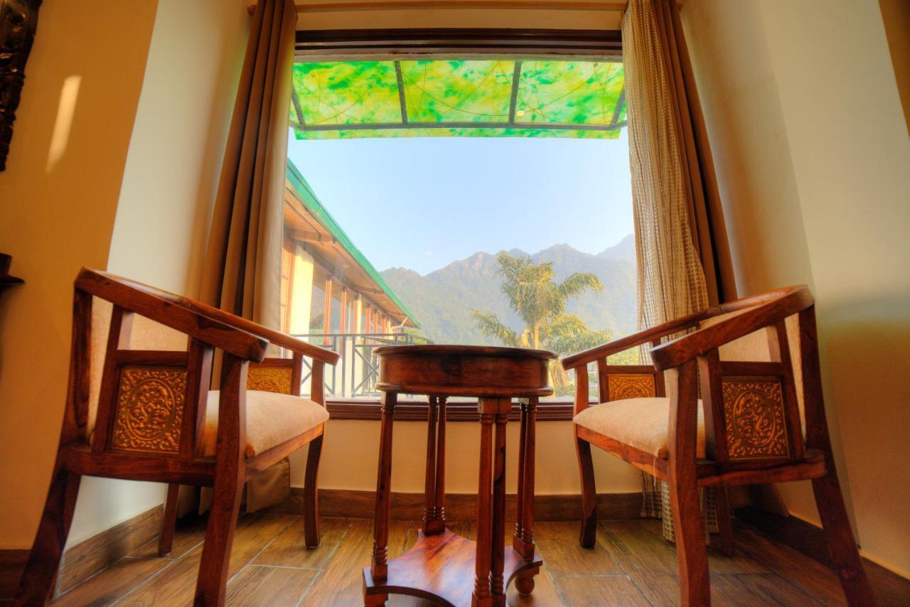 Yogved Hospitality & Resort Rishīkesh Esterno foto