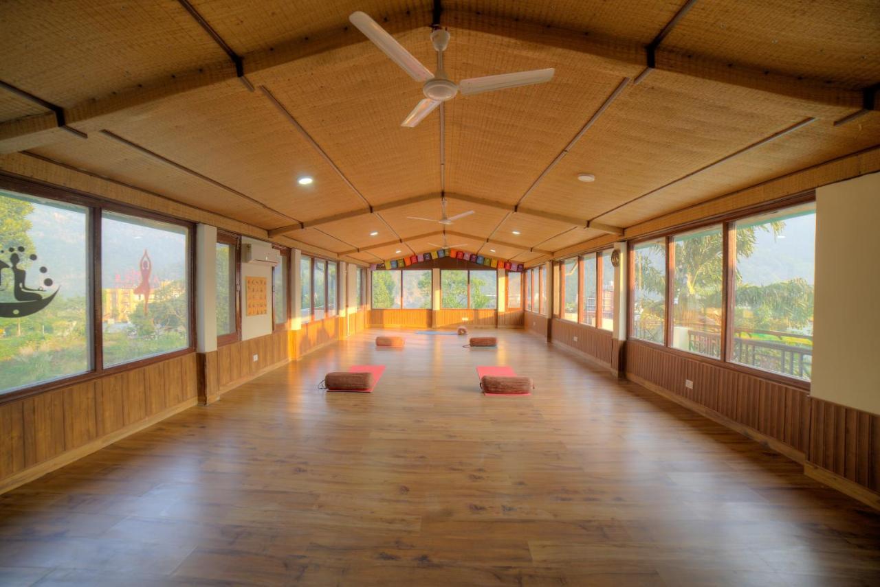 Yogved Hospitality & Resort Rishīkesh Esterno foto