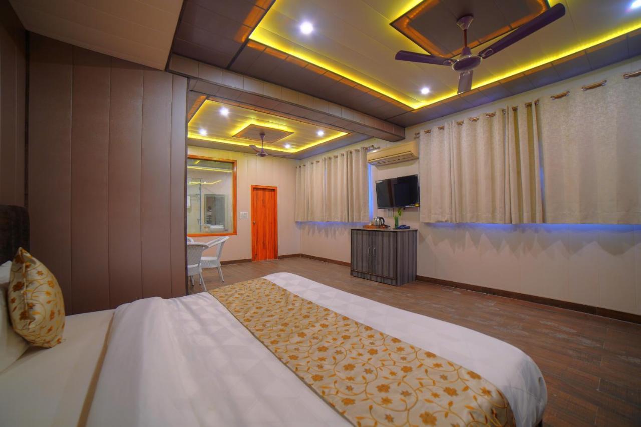 Yogved Hospitality & Resort Rishīkesh Esterno foto