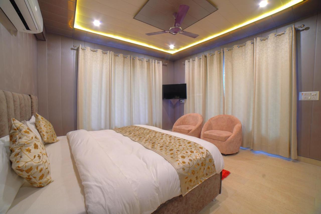Yogved Hospitality & Resort Rishīkesh Esterno foto
