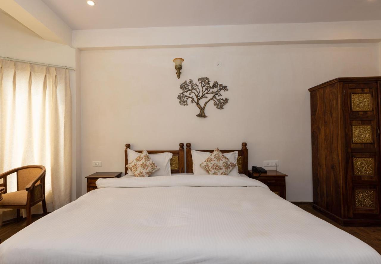Yogved Hospitality & Resort Rishīkesh Esterno foto
