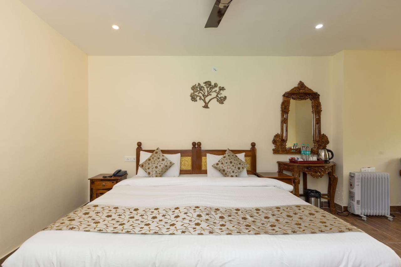 Yogved Hospitality & Resort Rishīkesh Esterno foto