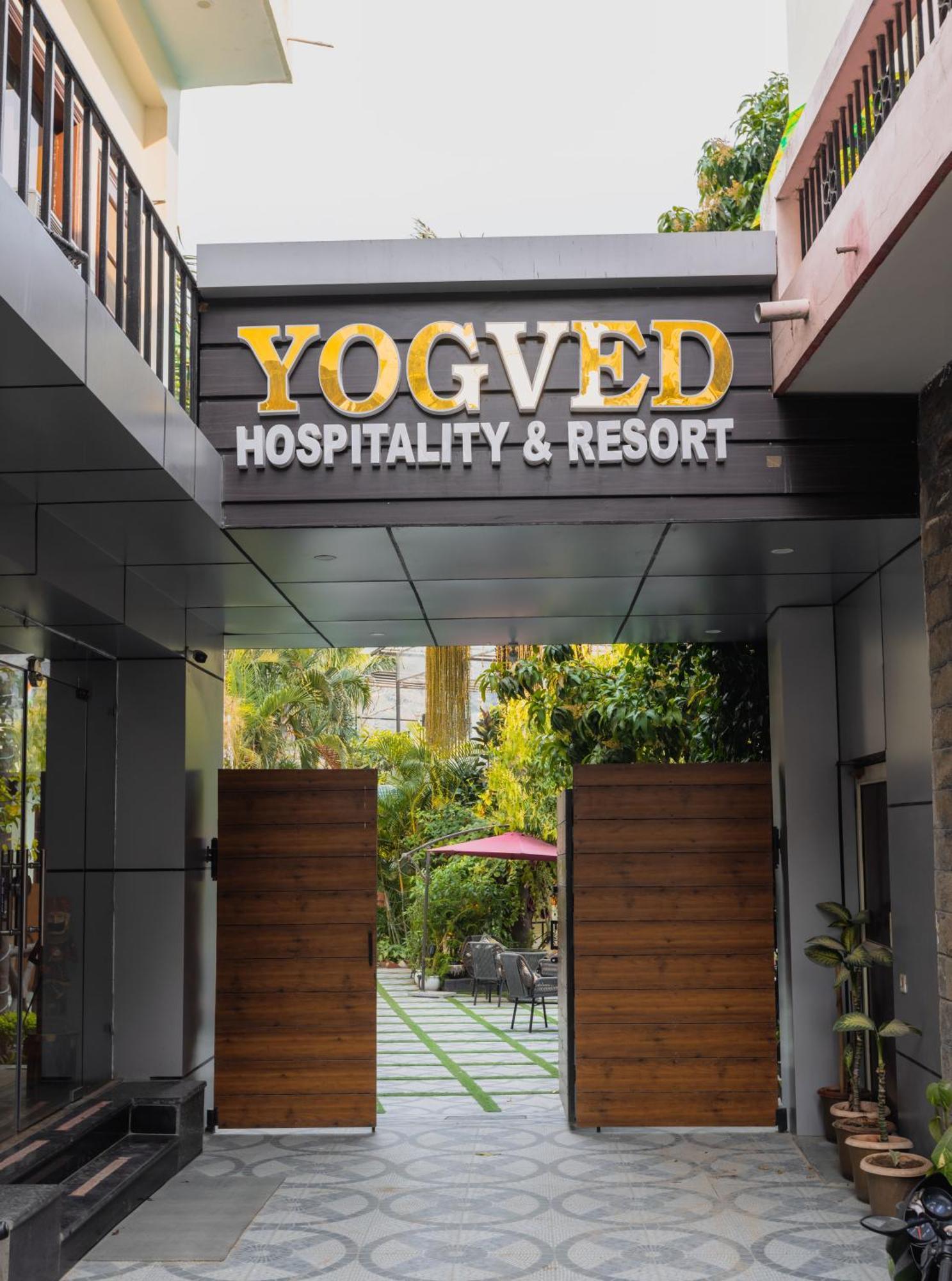 Yogved Hospitality & Resort Rishīkesh Esterno foto
