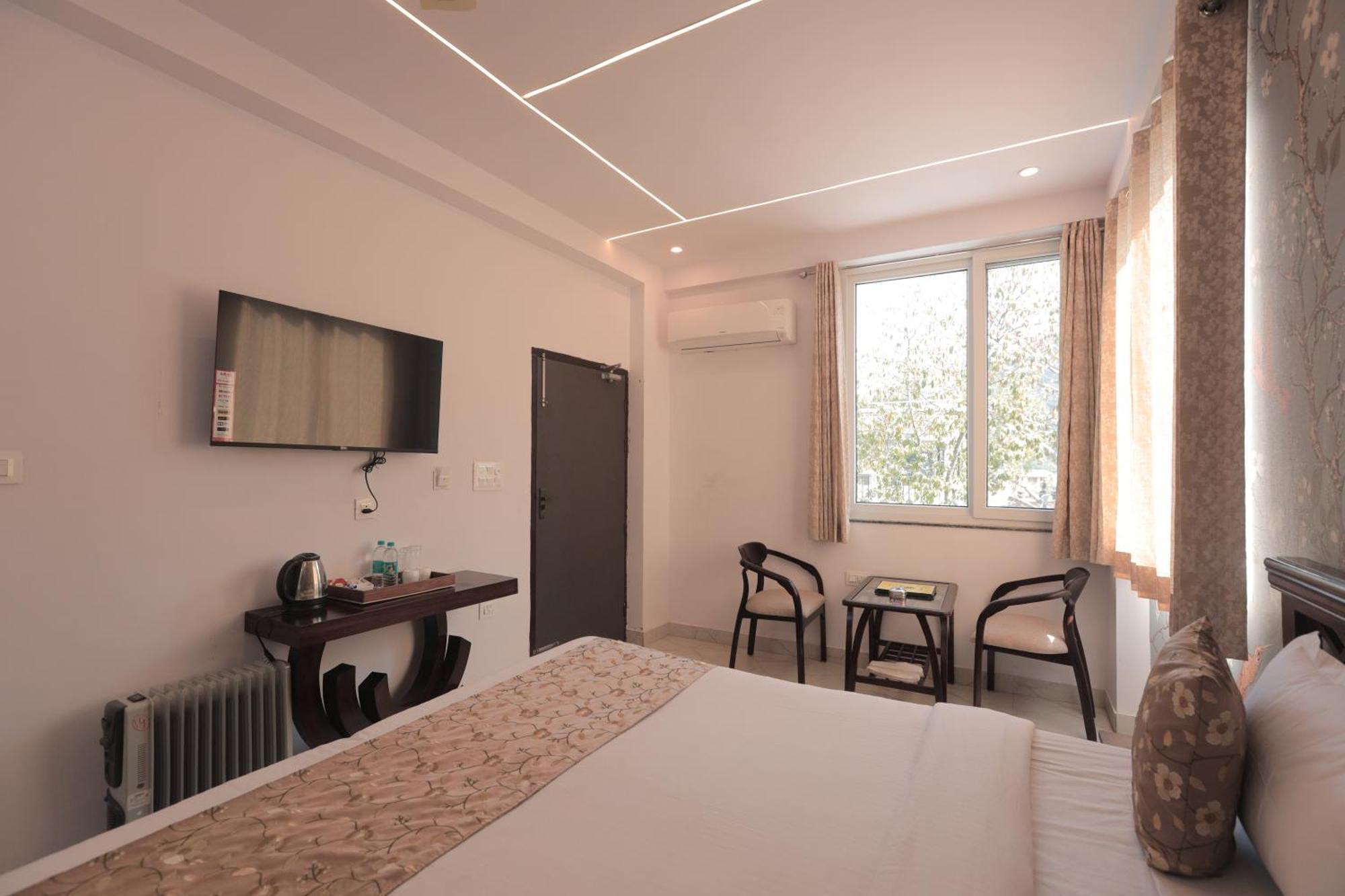Yogved Hospitality & Resort Rishīkesh Esterno foto